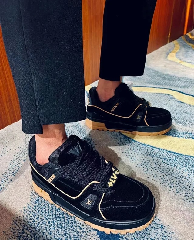 【三个可选】 Trainer Maxi 小胖丁“自主模具半年研发时长”防滑低帮板鞋