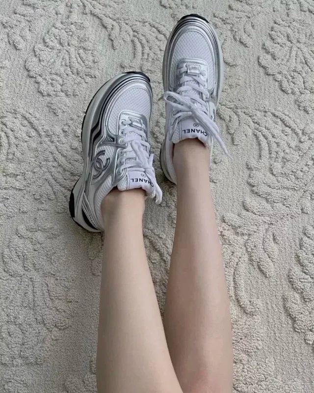 【银角女鞋】Chanel香奈儿 23C 银角大王银灰拼色网格女生小白鞋