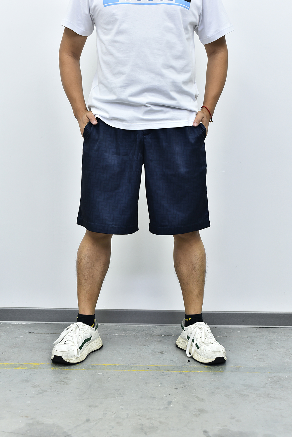 FENDI芬迪印花短裤 深蓝色