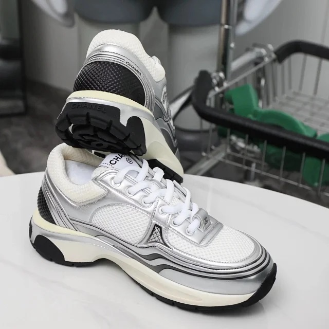 【银角女鞋】Chanel香奈儿 23C 银角大王银灰拼色网格女生小白鞋