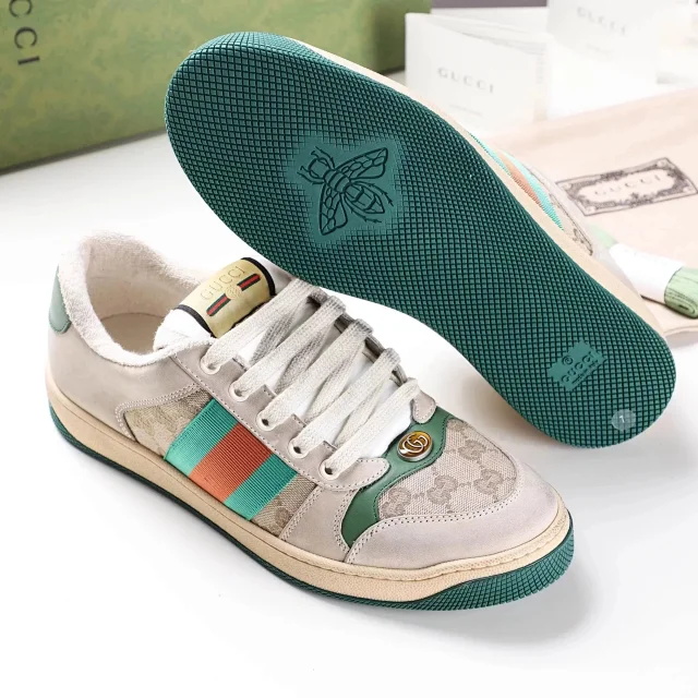 GUC Classic Dirty Shoes