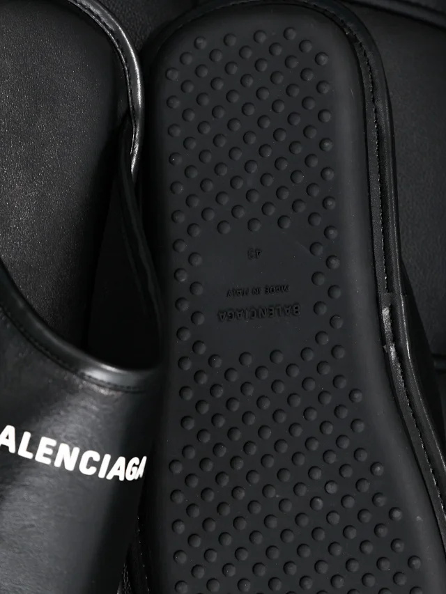 BLCG leather slippers