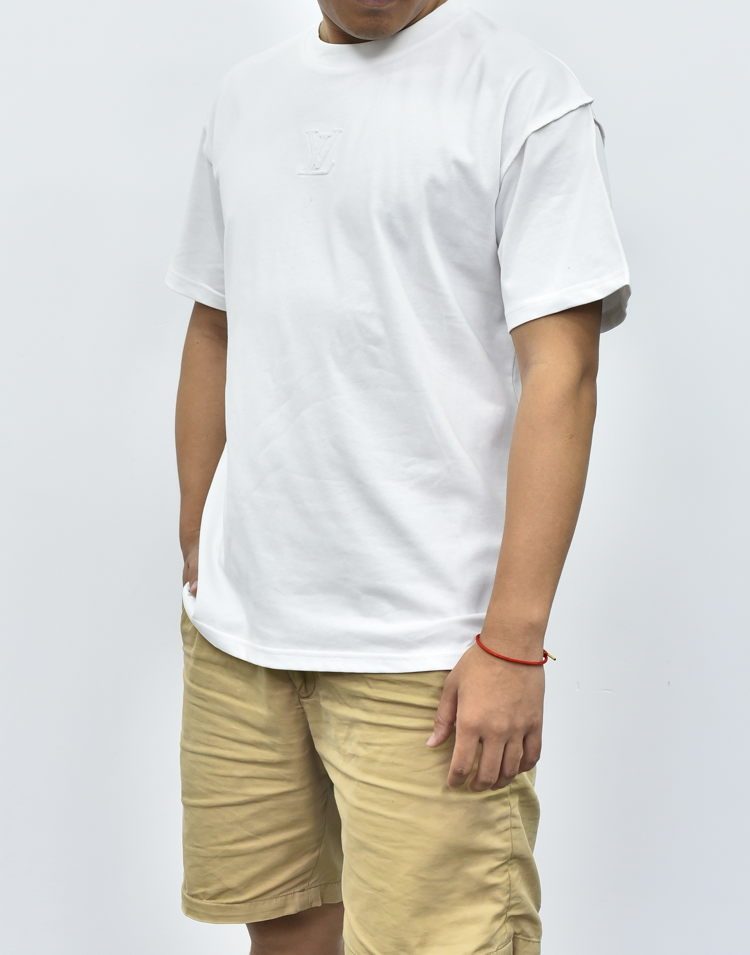 1V浮雕logo短袖 黑色白色