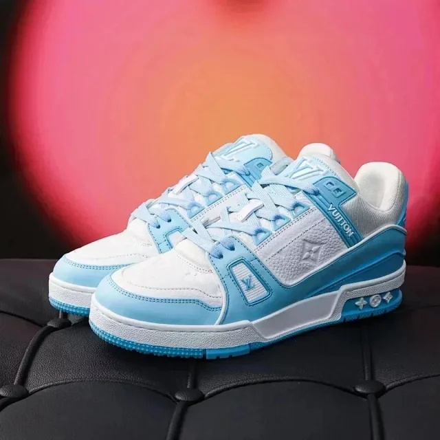 1V Trainer Women's vision