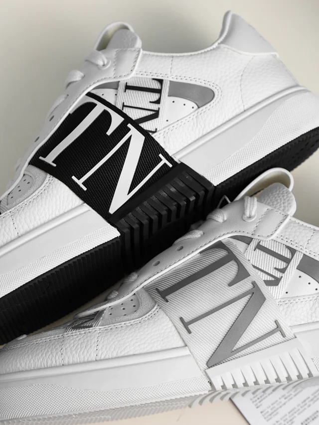 V@lentino Webbing Collection