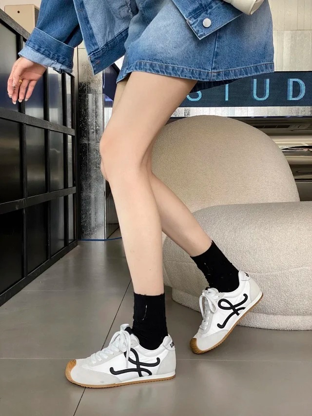 【四色出货】LOEW罗意 Ballet Runner 2.0 尼龙牛皮革 圆头系带 低帮 生活休闲鞋 棕色