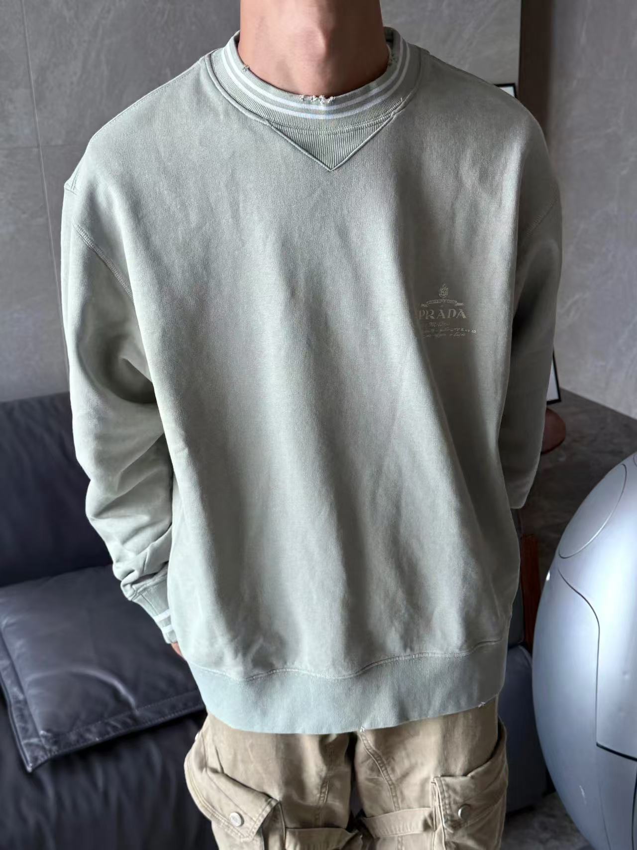 Pra Gradient Crew Neck