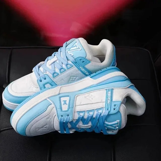 1V Trainer Women's vision