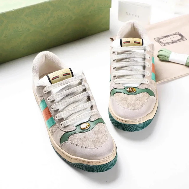 GUC Classic Dirty Shoes
