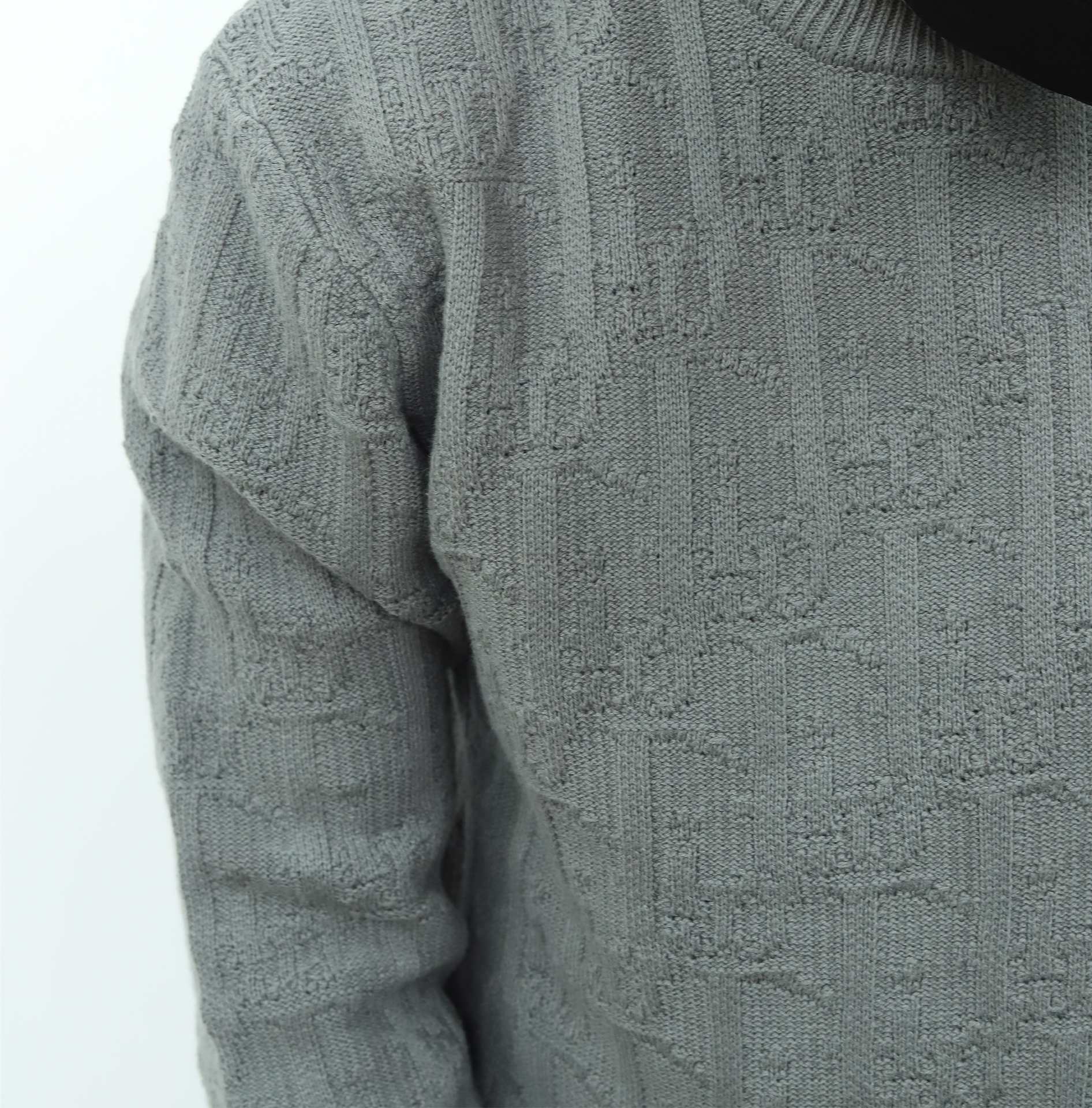 Dior老花暗纹毛衣 灰色