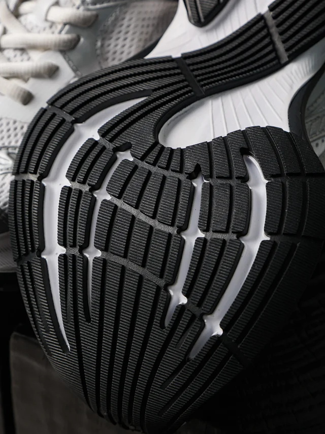 BLCG Circuit Generation 13 Running Shoes