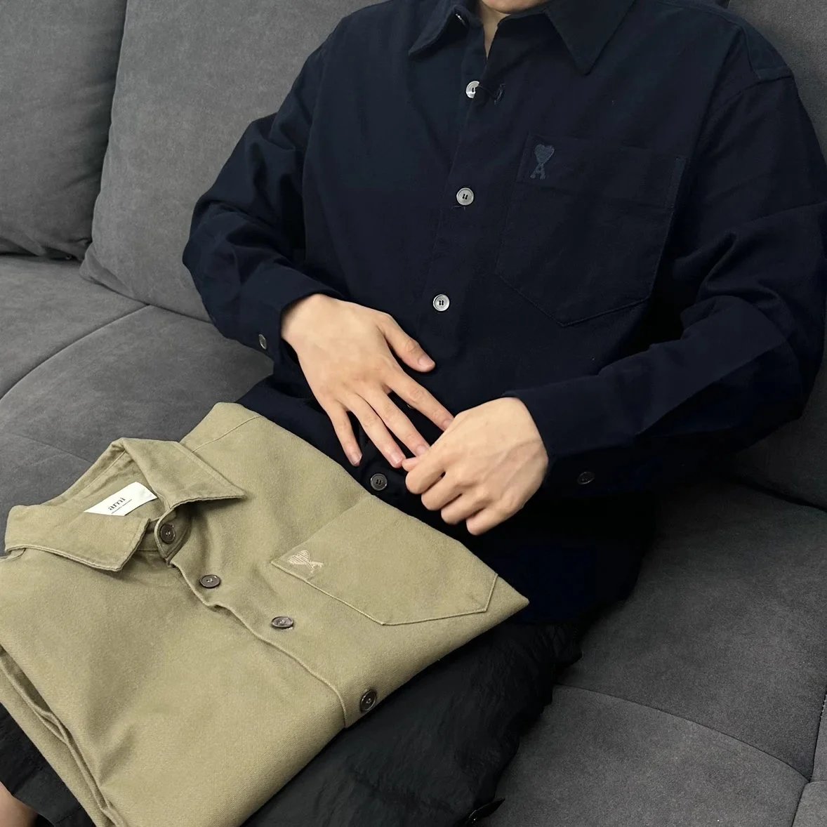 Item ID 8212 AmiParis-2023ss Classic - workwear pocket shirt - heavyweight fabric