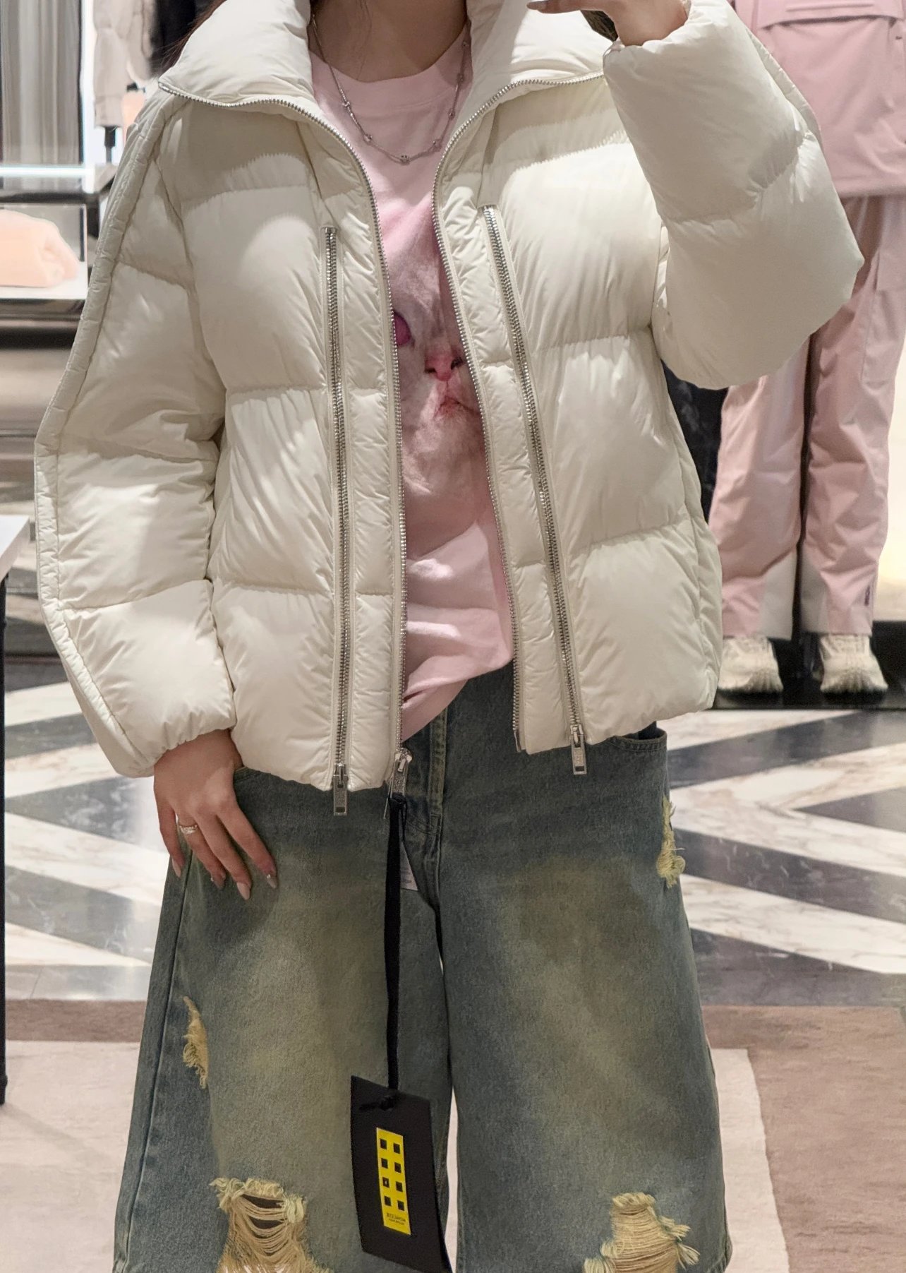 Item ID 8114 GENIUS-YAEL series -“90 white goose down ” Short double-zip adjustable