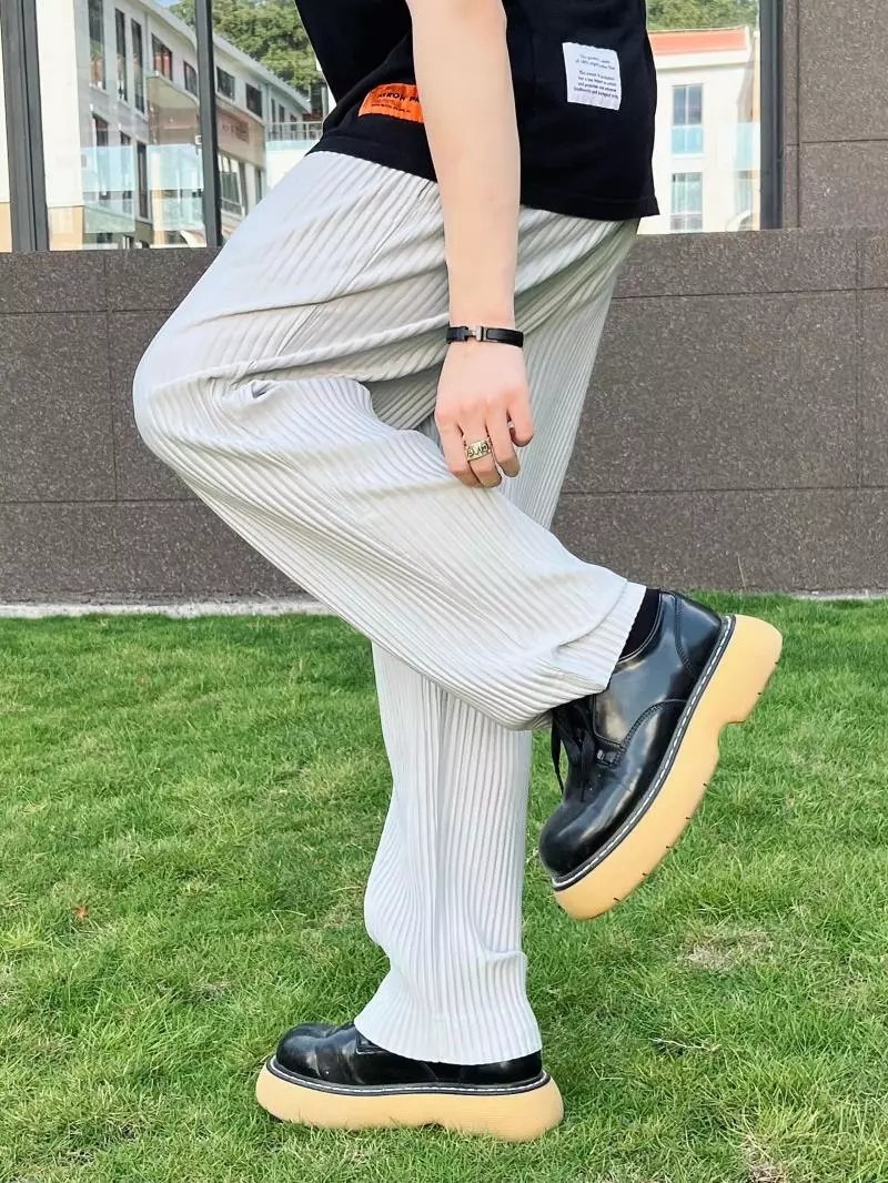 Item ID 8351 Issey Miyaki - Anti Wrinkle Technology Fabric - Polyester Fiber High T