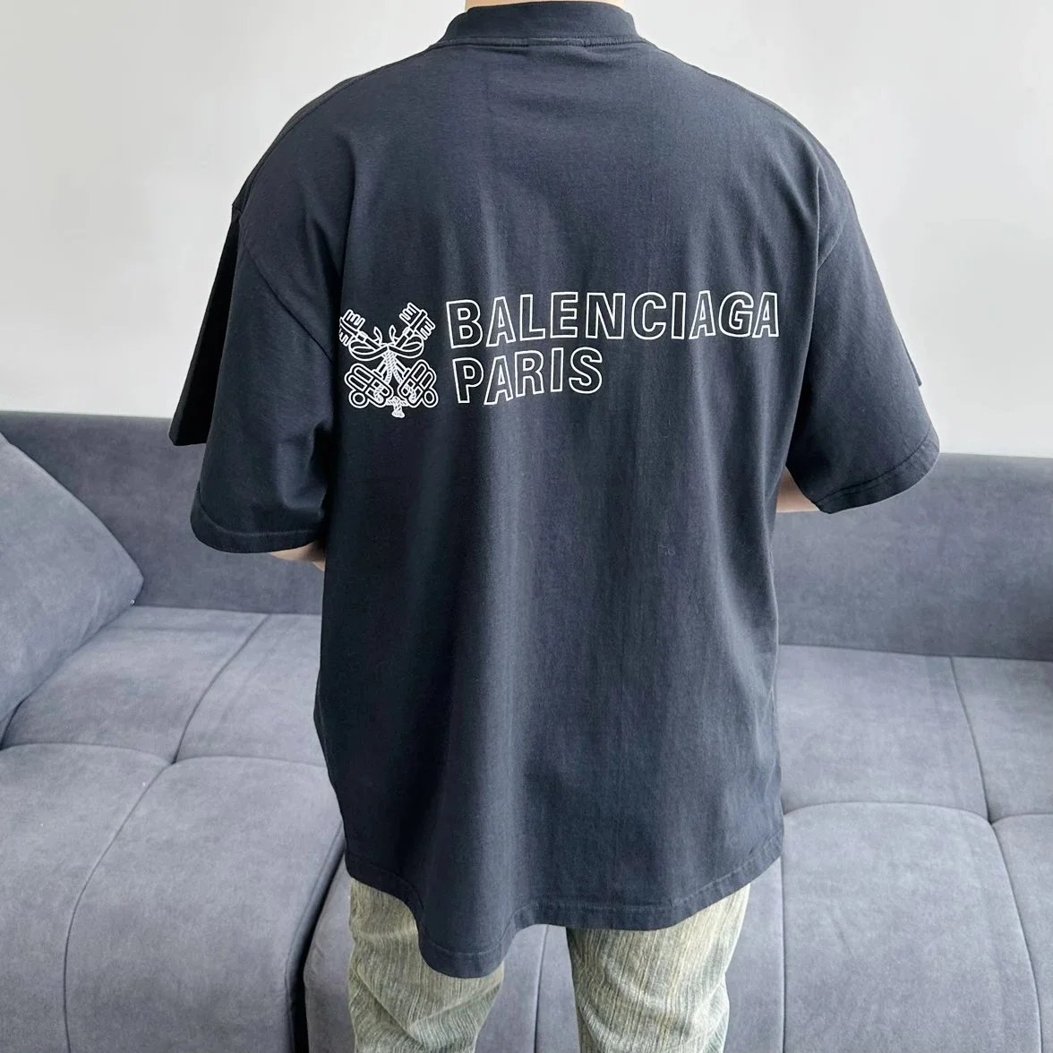 Item ID 8289 Balenci@ga- Paris-2025s - Double Keychain Compass Printed Short Sleeve