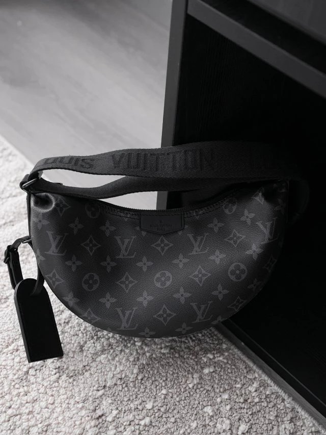 Item ID 8466 Darth Vader Moon Pack Bag-PM- Letter logo zip closure - coated canvas