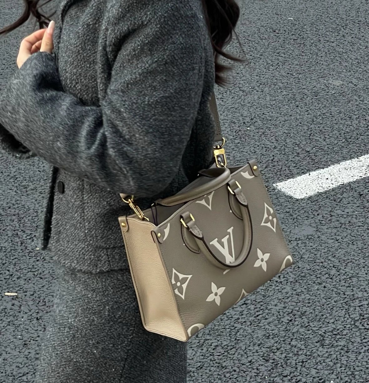 Item ID 8501 ONTHEGO-PM - Classic Old Flower Full Print - Cow Leather - Jungle Bag