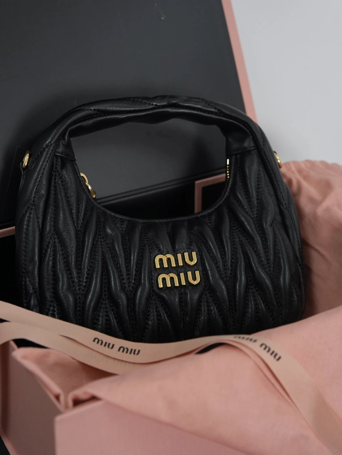 Item ID 8485 Haute couture series - Miu Miu -Wander series -“ Imported lambskin ”“