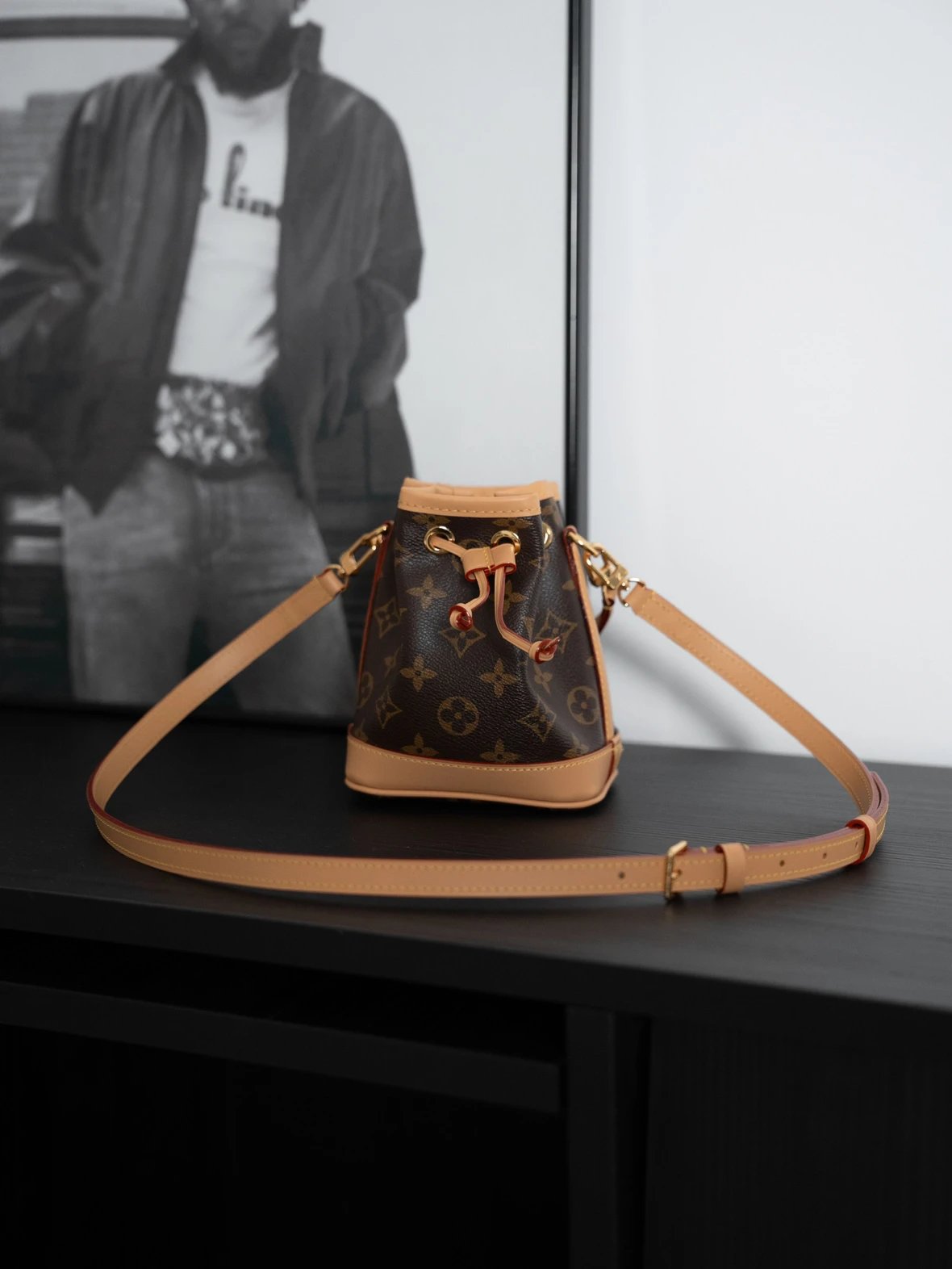 Item ID 8514 Year end finale _detachable and adjustable shoulder strap drawstring c