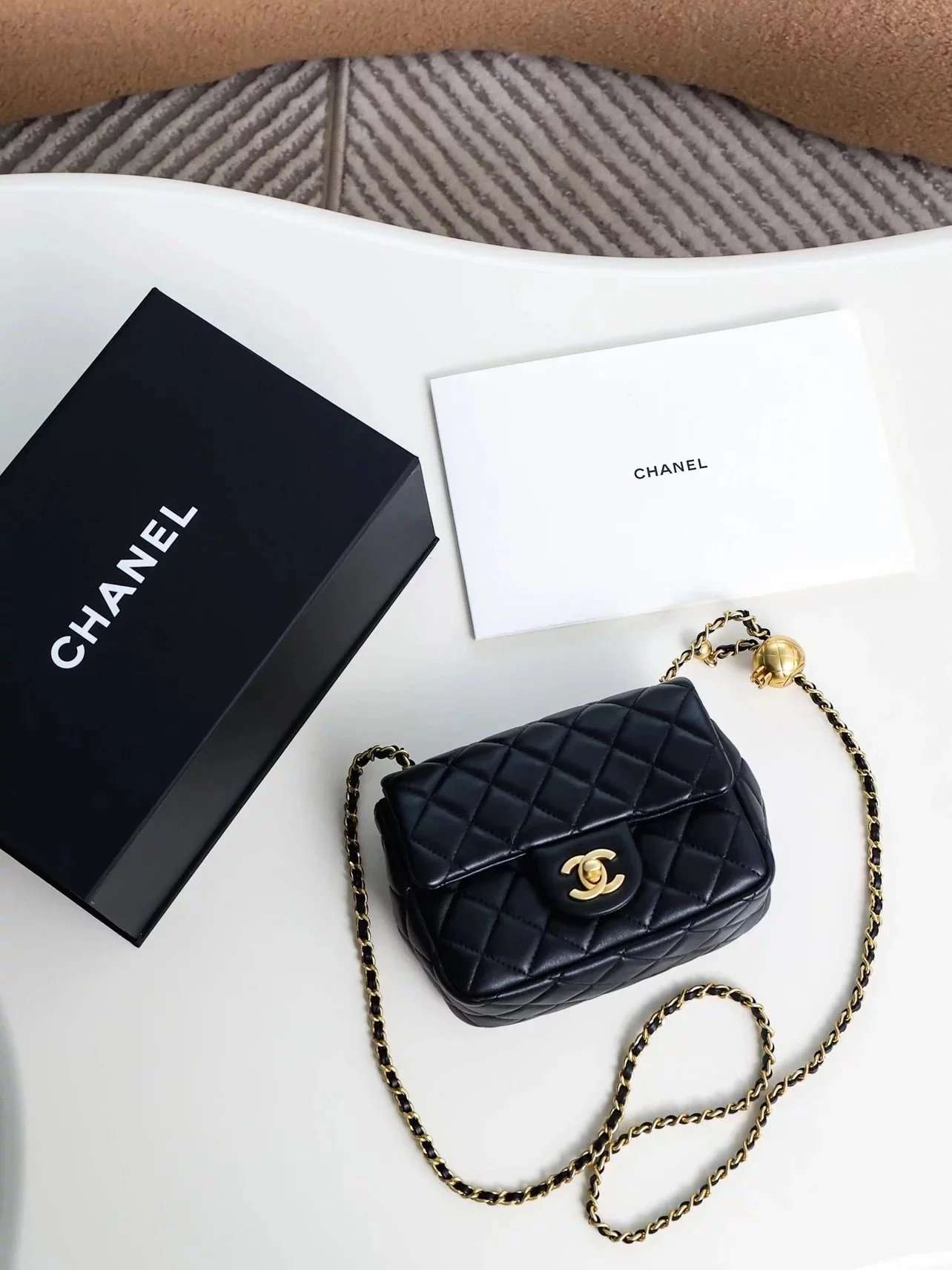 Item ID 8460 CHANEL - Classic Chain Bag - Mini Golden Bead Square Fat Flip Bag - Sm
