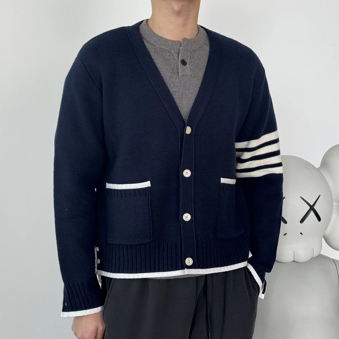 Item ID 8005 striped long sleeves single breasted V collared sweater