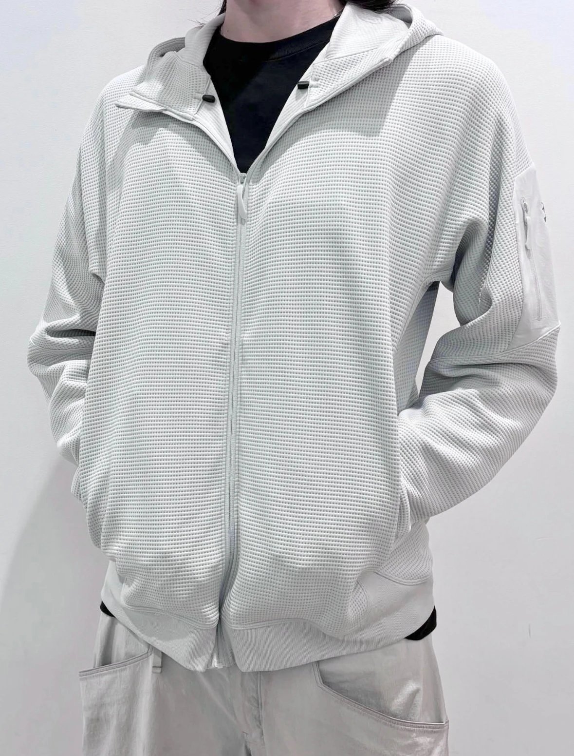 Item ID 8051 Olera- Two colors - waffle embroidery logo Windproof, breathable, warm