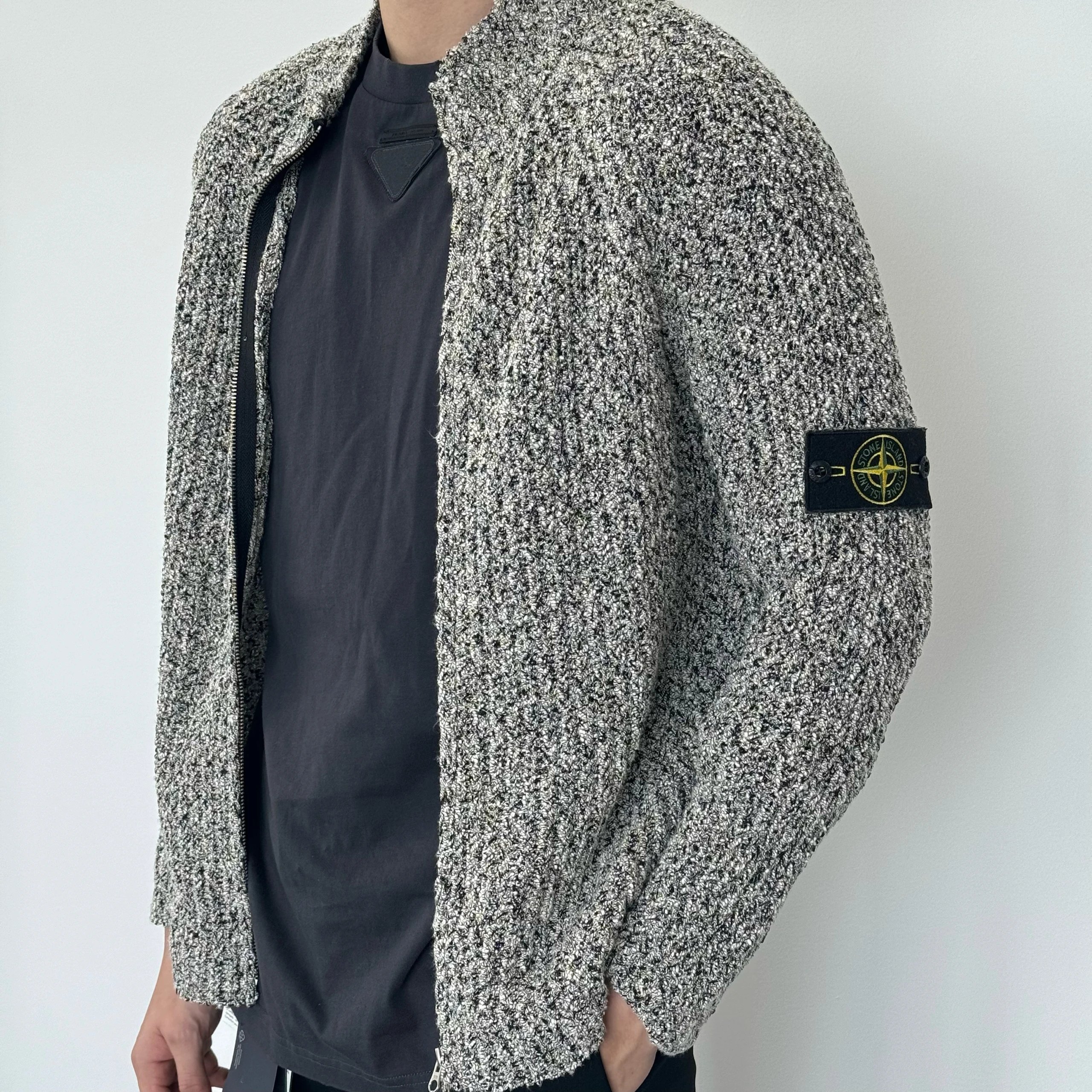 Item ID 8063 Stone-1sland - Island - _Custom woven seven types of yarn_ zipper roun