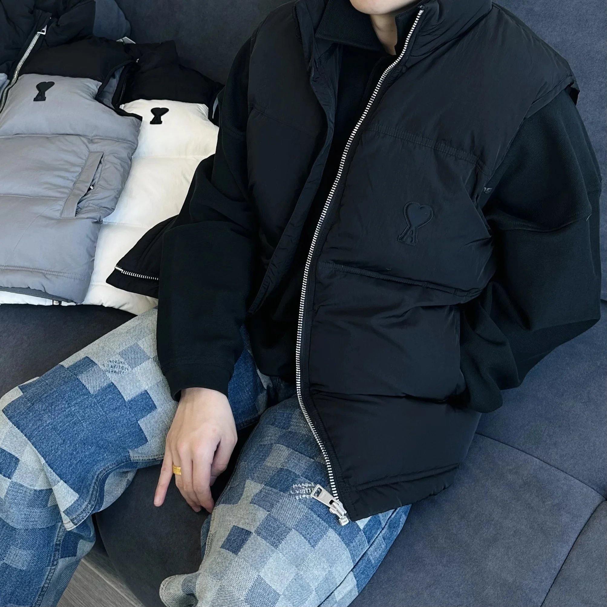 Item ID 8362 AM1PARIS-Am1- down vest - Heart embossed badge vest - Available in bla