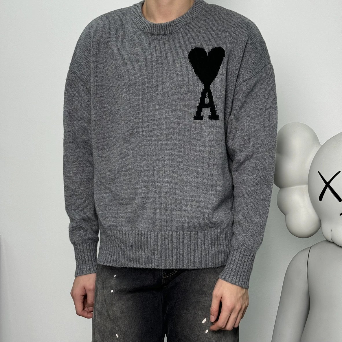 Item ID 8248 AMI Big love black label Logo Wool blend crew neck pullover sweater fo