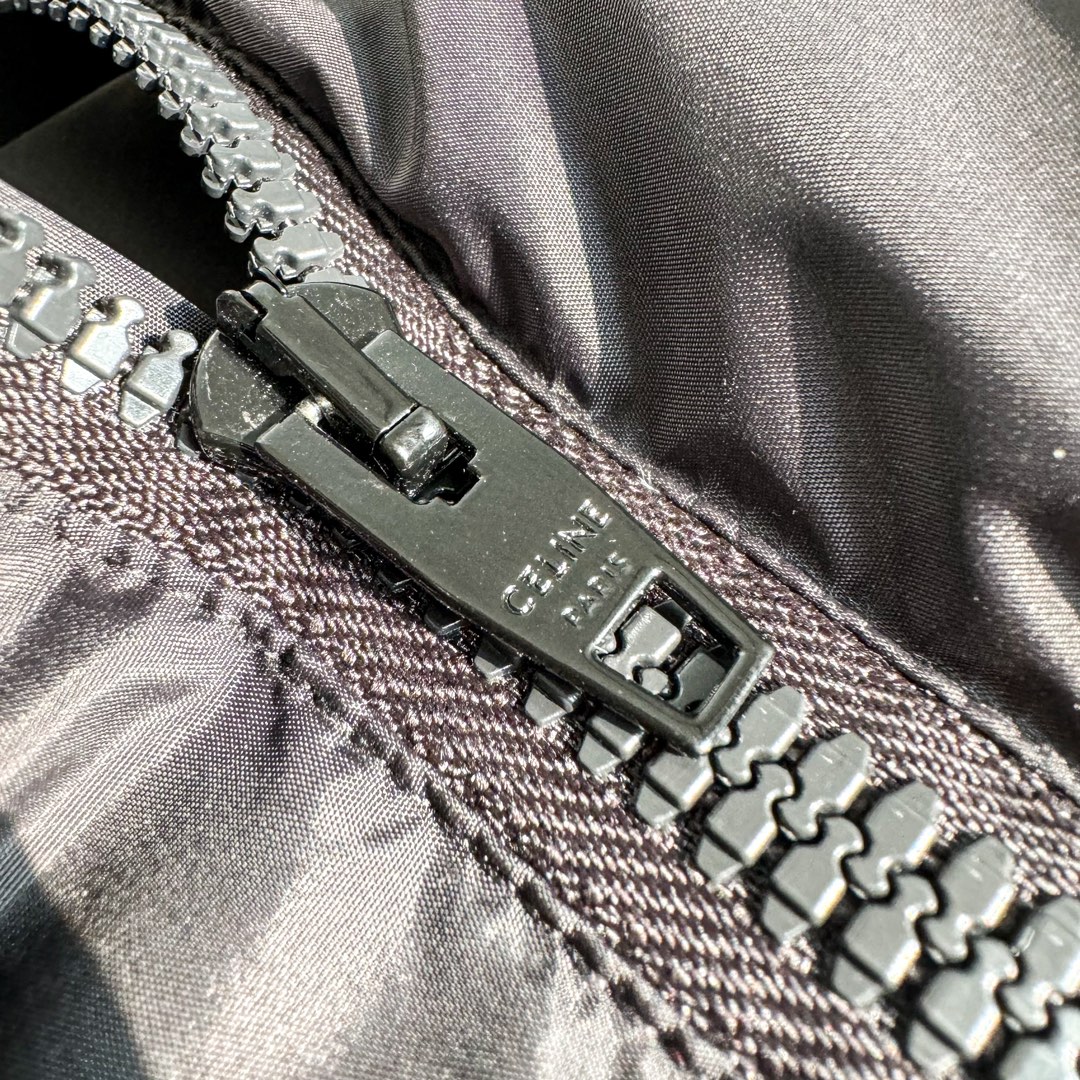 CELINE立领长袖夹克外套_哑光羽绒服