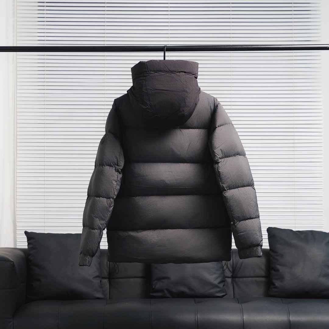 蒙口黑武士羽绒服___黑色灰色