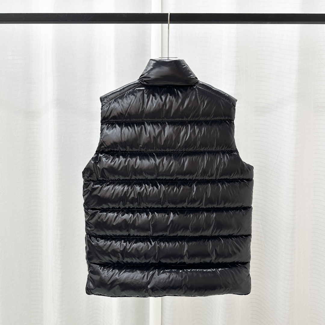 蒙口马甲羽绒服