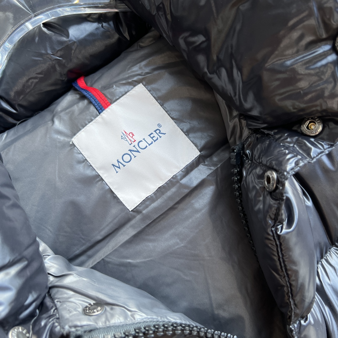 蒙口马甲羽绒服