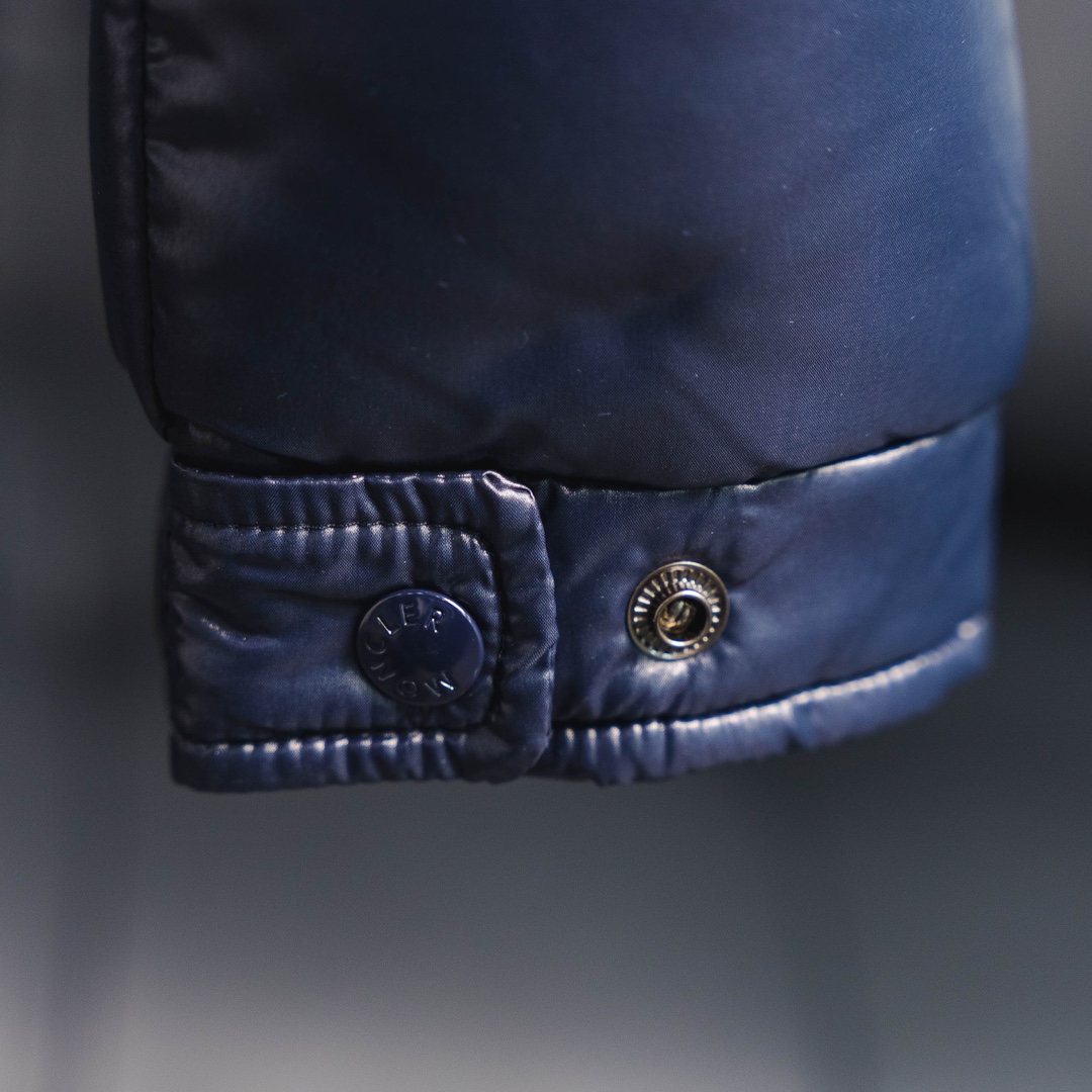 蒙口玛雅_陈奕迅同款羽绒服_五色