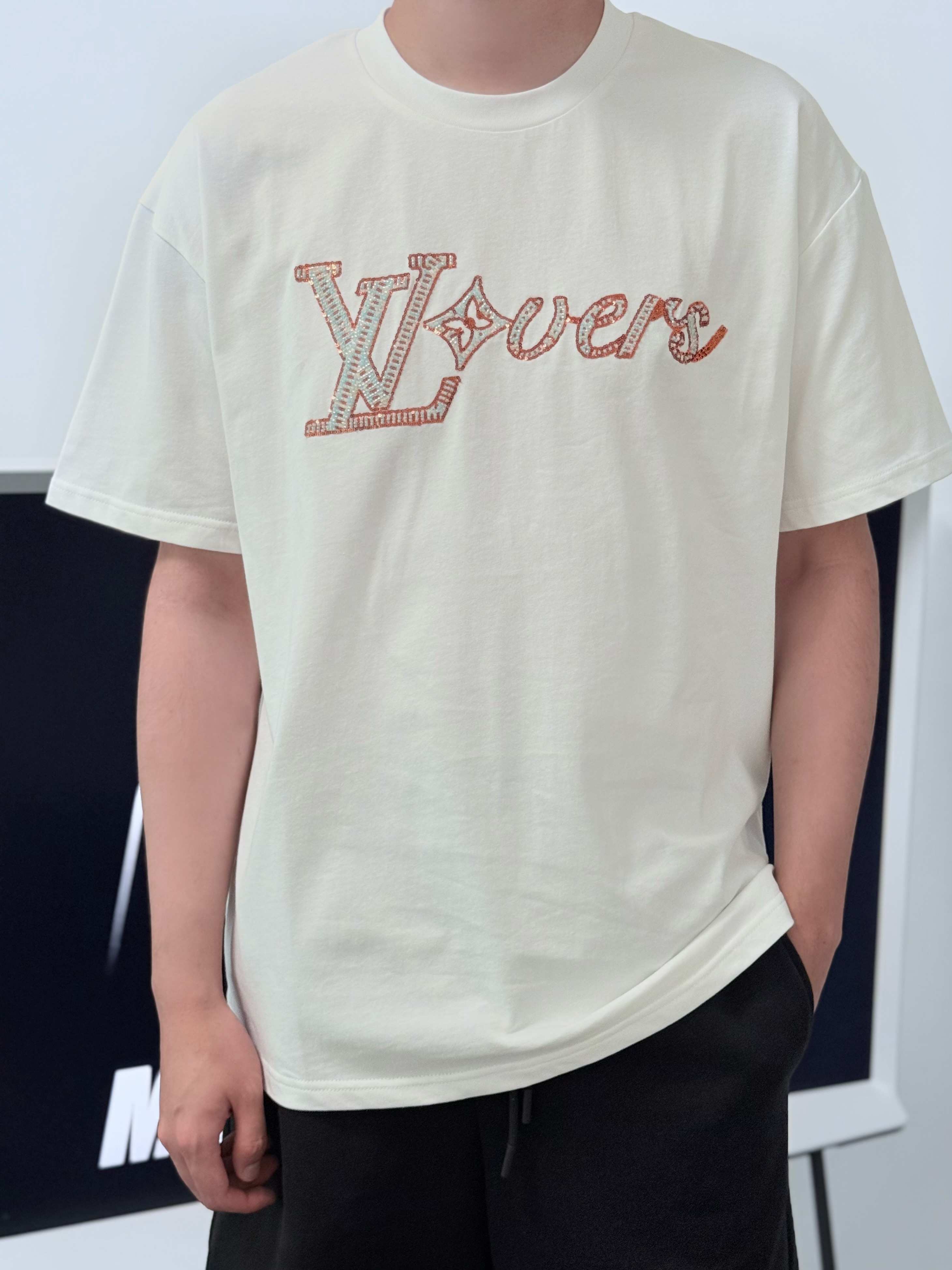 1V Gradient Beading tee