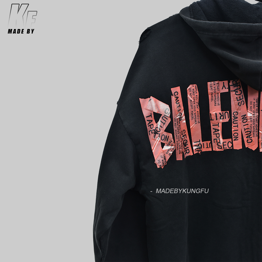 巴黎世家 做旧破洞外套