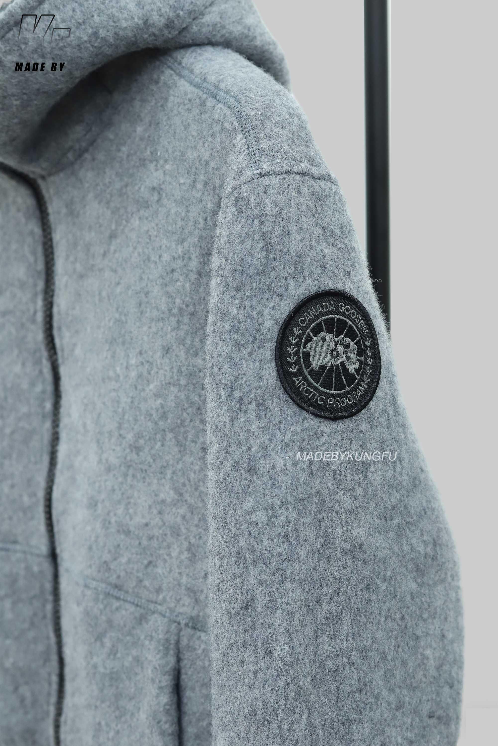 Canada抓绒饰章连帽外套