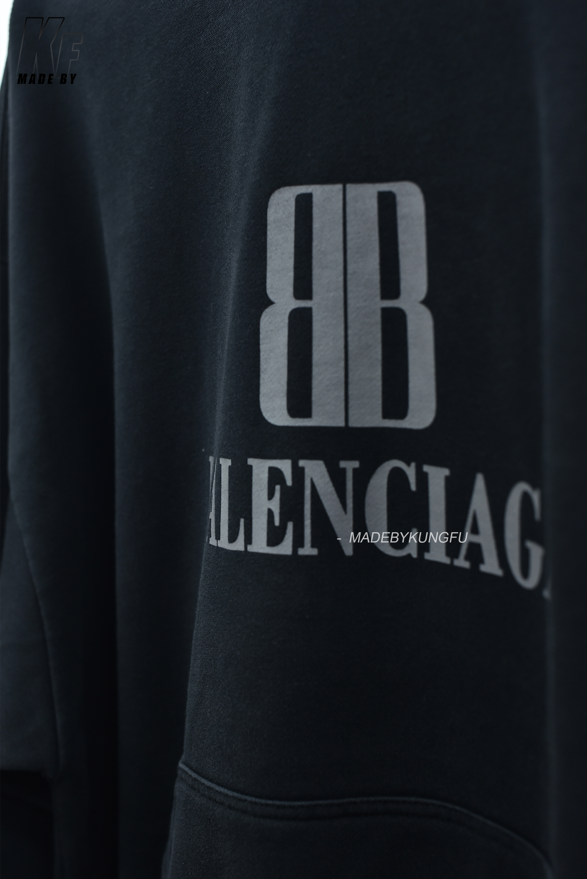 balenciaga卫衣