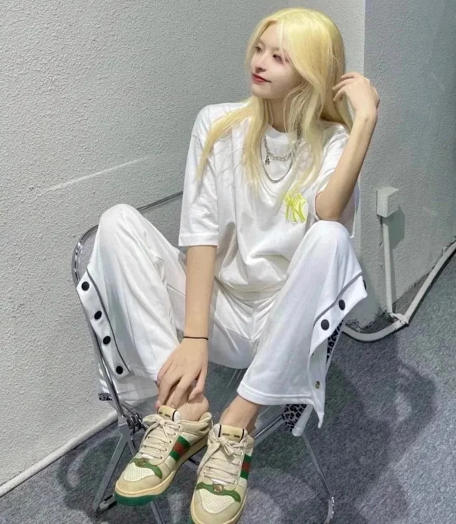 GUC Classic Dirty Shoes