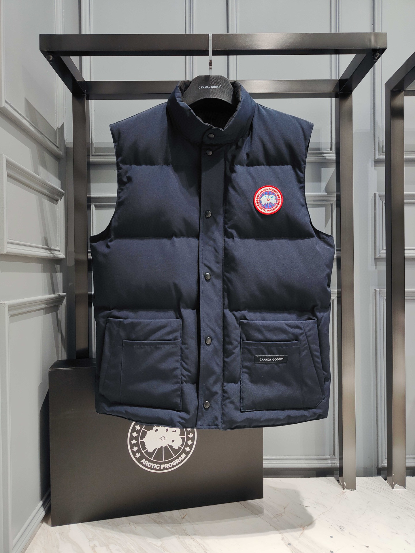 大鹅20_马甲羽绒服