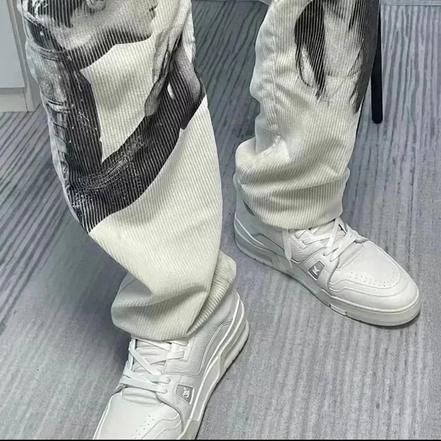 Trainer White Cement