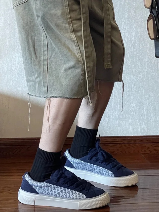 D10R B33