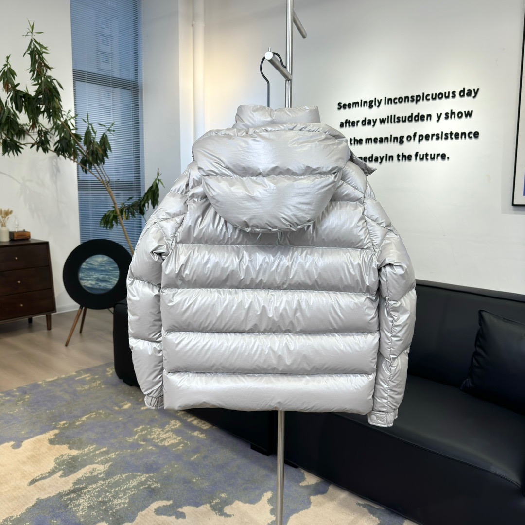 蒙口羽绒服_70周年限定款