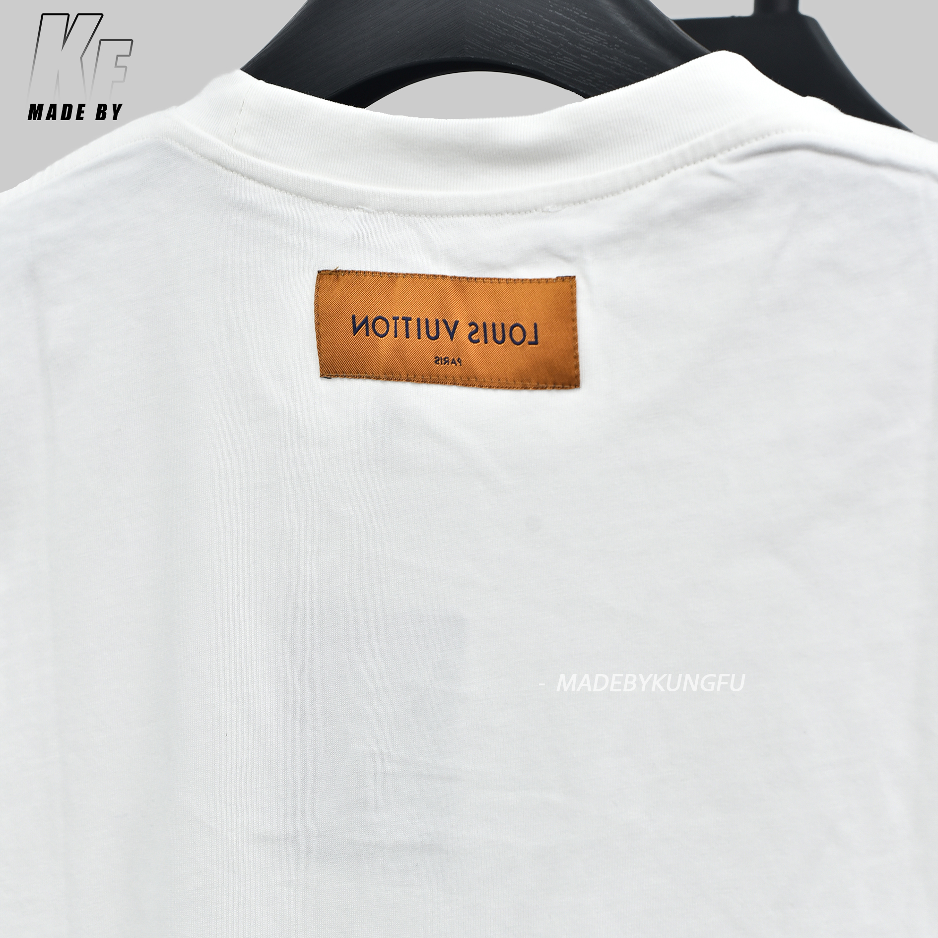 1V浮雕logo短袖 黑色白色