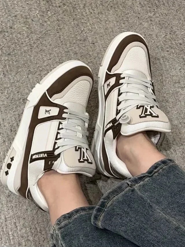 1V Trainer Frosted Series