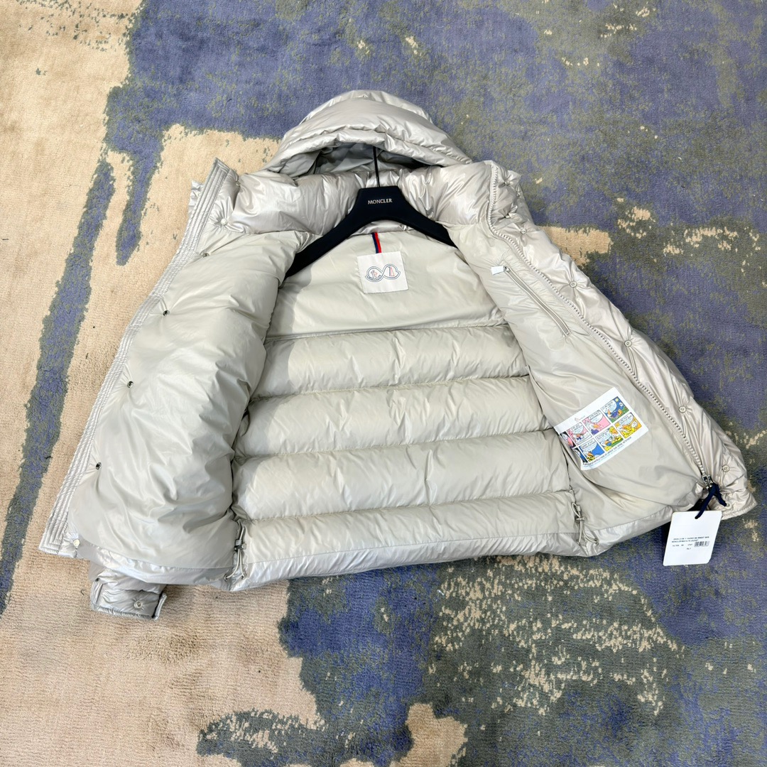 蒙口羽绒服_70周年限定款