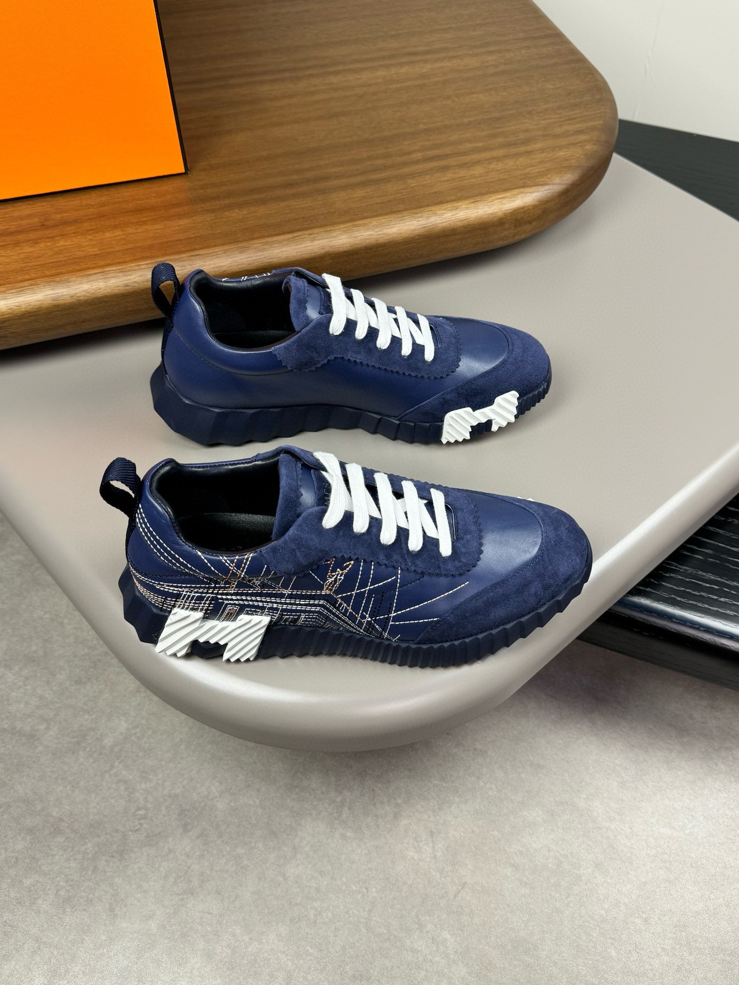 爱马仕反绒皮鞋4色