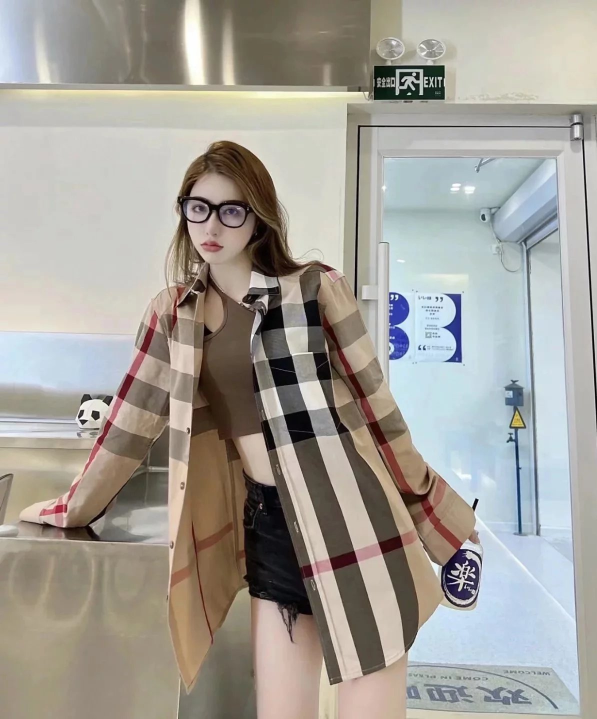 Item ID 8218 BURBERRY- Burberry -23ss- new shirt - large plaid shirt -Vintage long