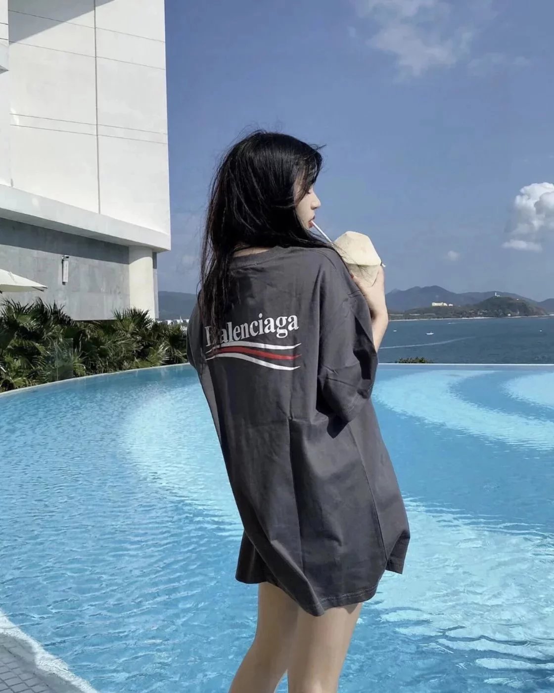 Item ID 8291 Balenciag-2022fw - Wave Cola Short Sleeve - Dark Brown - Damaged Proce