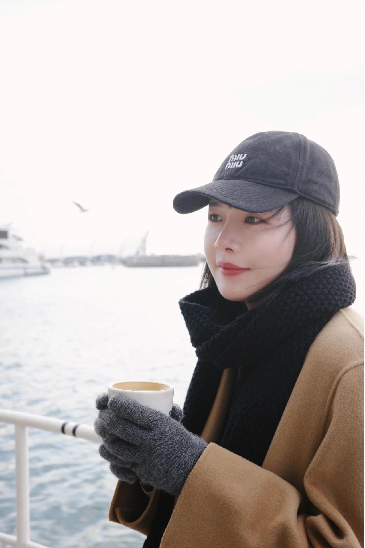 Item ID 8417 MiuMiu- Miu Miu -2024FW- Drawstring contrasting baseball cap - embroid